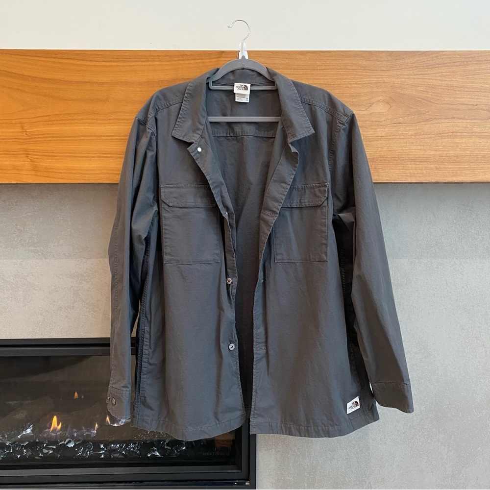 The North Face Men's Dark Charcoal Field Jacket